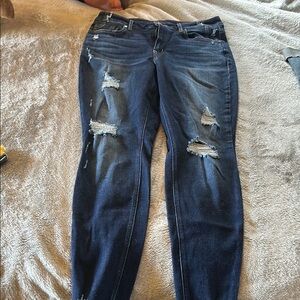 Distressed Edgely Blue Jeans for Women